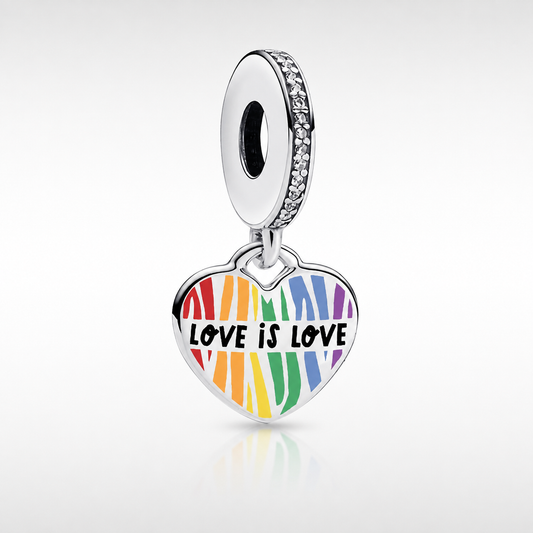 Charm Corazón Love is Love